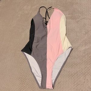 Multi Color One Piece 🍦